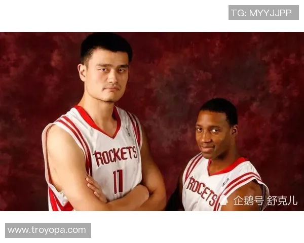 姚明背后的故事与挑战:为他推人,见证篮球巨星的成长与奋斗 姚明背后的故事与挑战:为他推人,见证篮球巨星的成长与奋斗