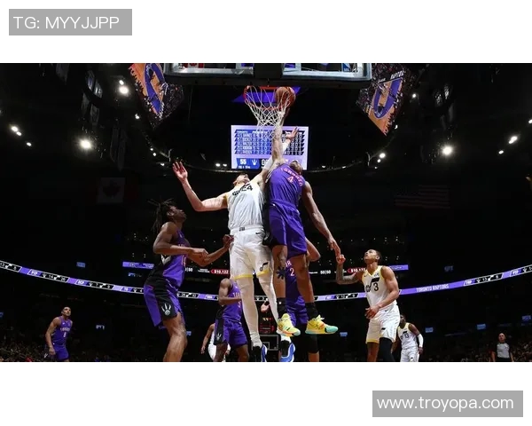 爵士主场连胜,多位球员近期状态火热 爵士主场连胜,多位球员近期状态火热